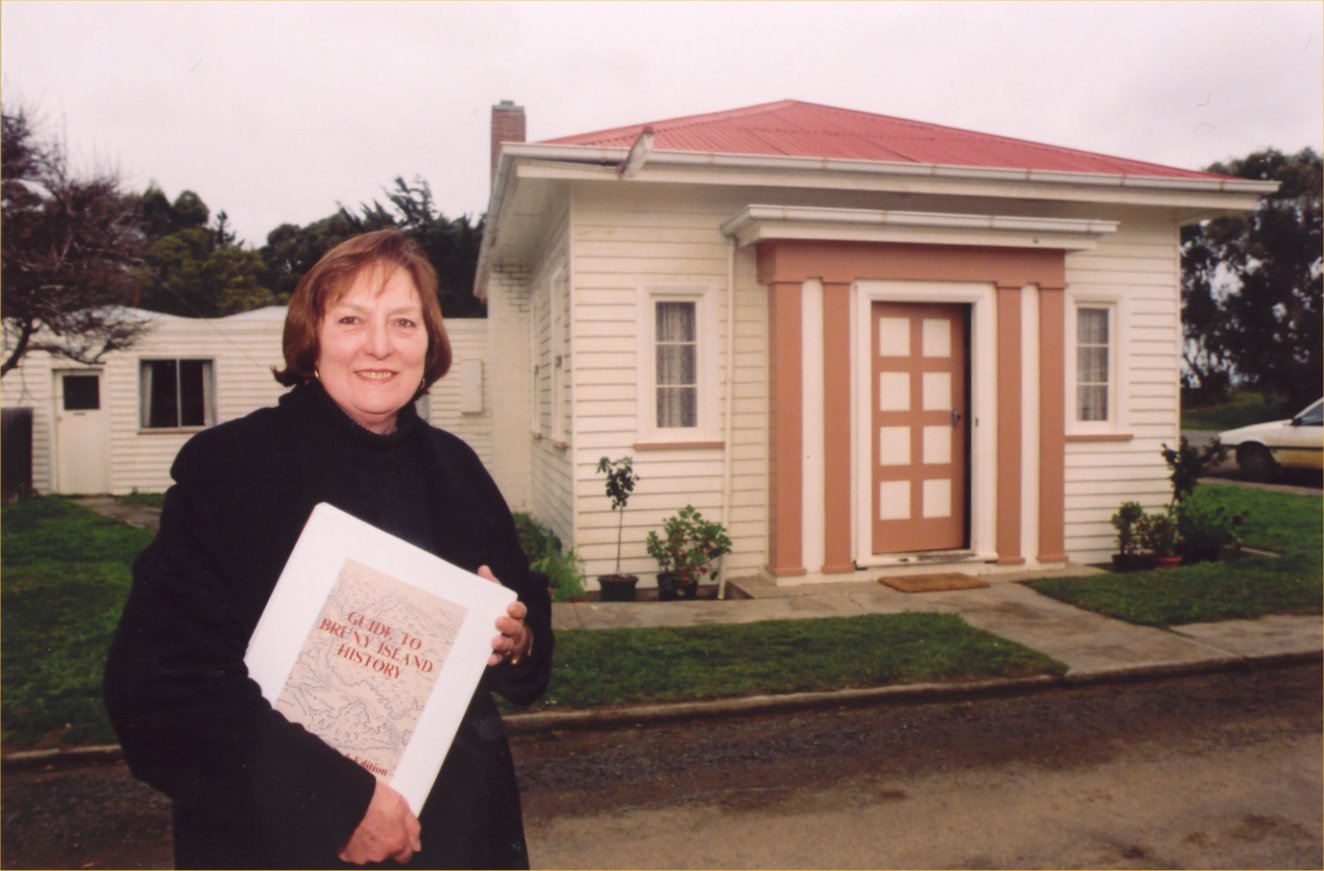 Full-size image