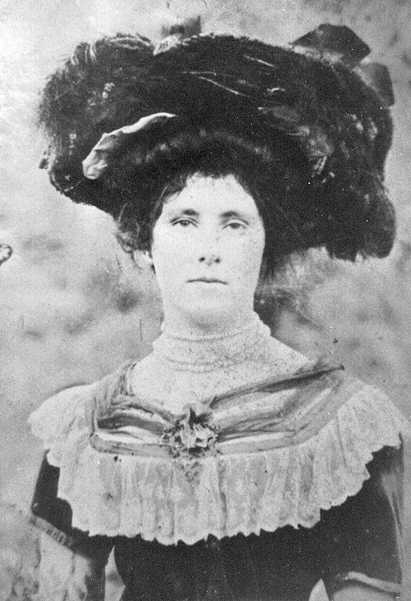 Full-size image