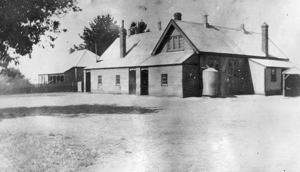 Full-size image