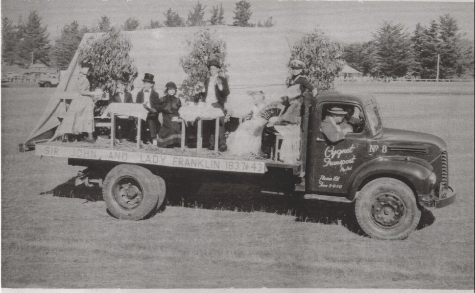 Full-size image