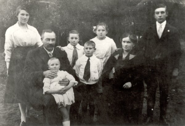 Full-size image
