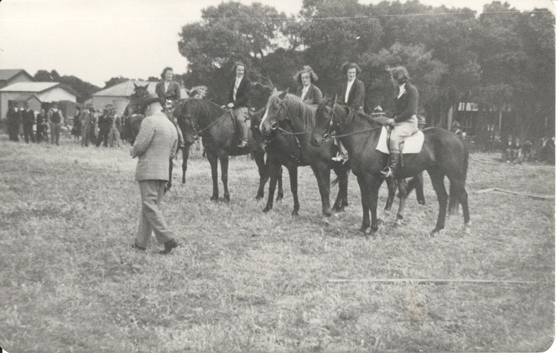 Full-size image