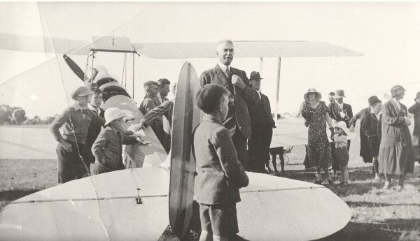 Full-size image