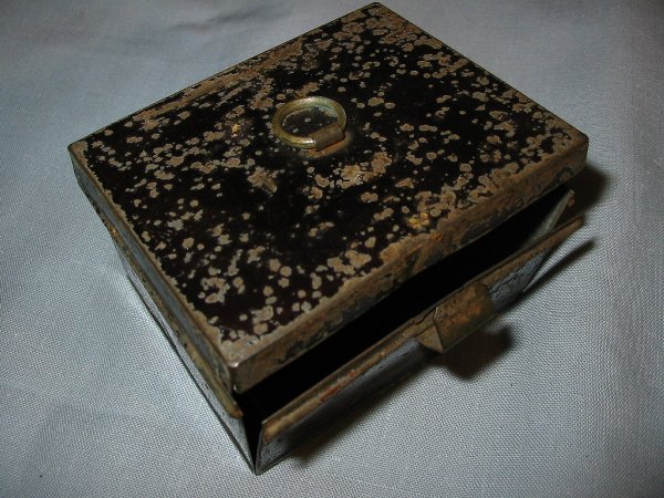 Full-size image
