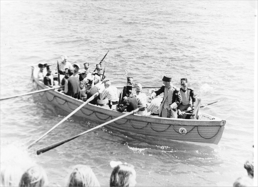 Full-size image