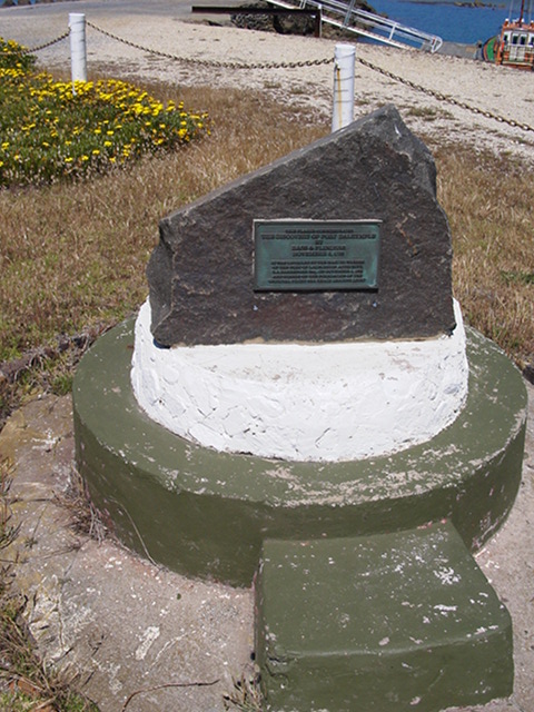 Full-size image
