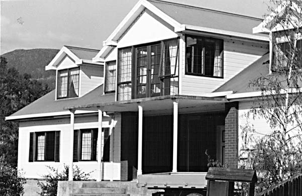 Full-size image