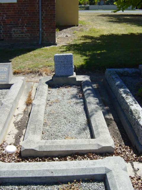 Full-size image
