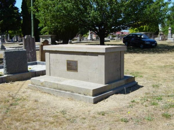 Full-size image