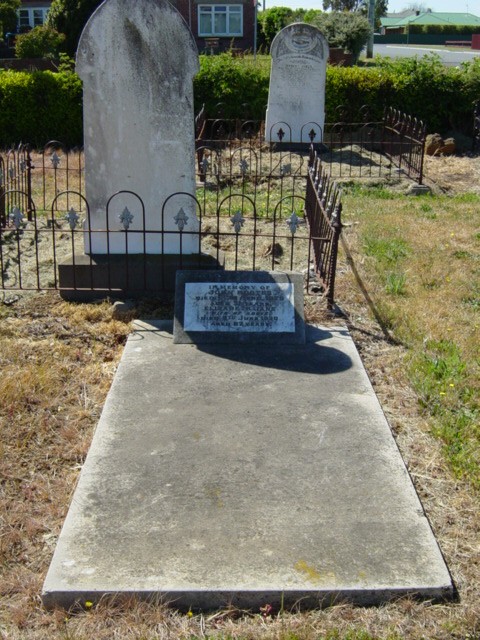 Full-size image