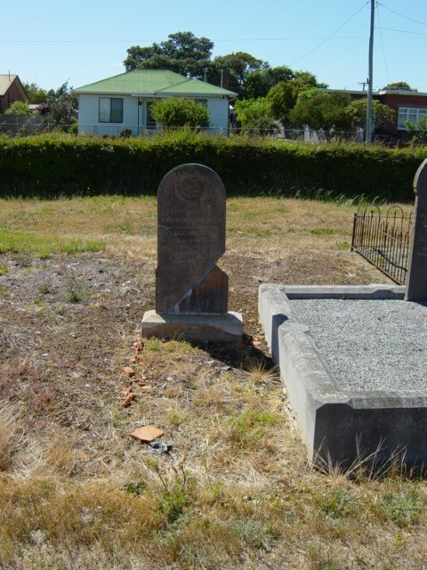 Full-size image