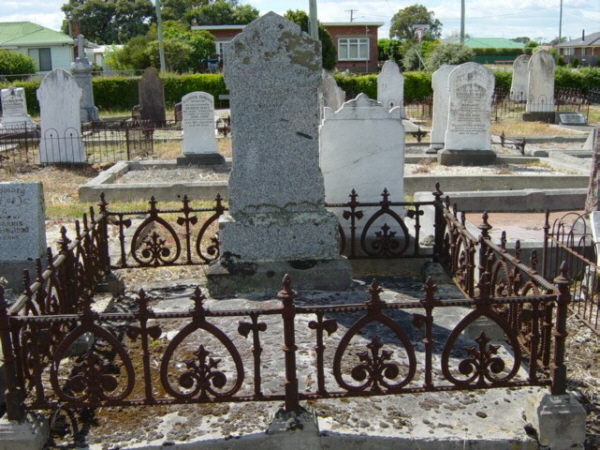 Full-size image