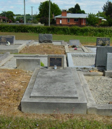 Full-size image
