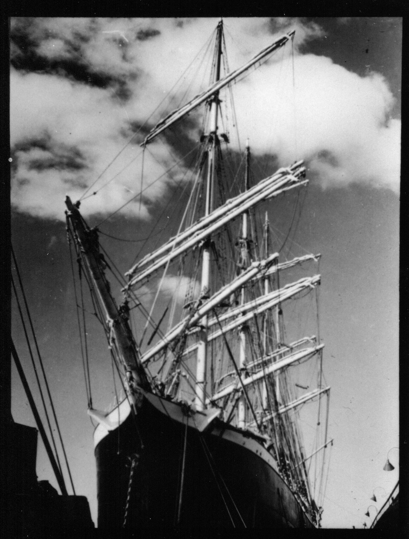 Full-size image