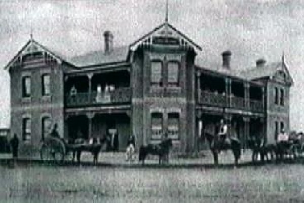 Full-size image